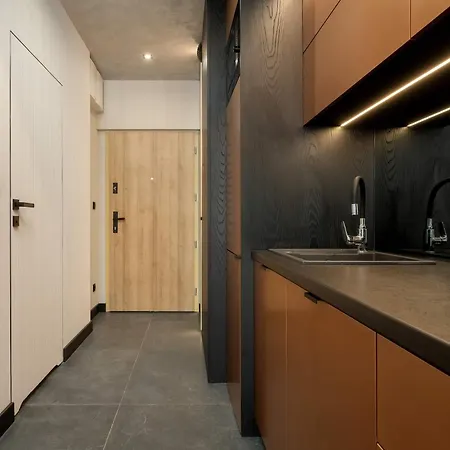 Luxury Sikorskiego Close To Wroclaw's Market Square By Renters Prestige 아파트 *